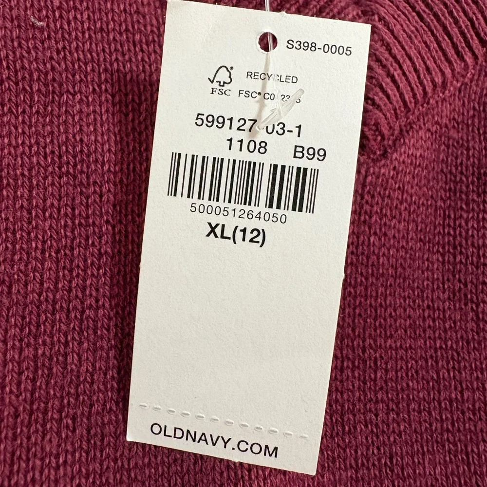 NWT Old Navy Boys Uniform‎ Classic V-Neck Sweater in Deep Burgundy Fall Winter